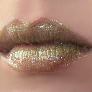 Beetle Juice Lipgloss