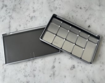 Medium Plastic Palette Case (Empty) for Watercolor Pans Travel