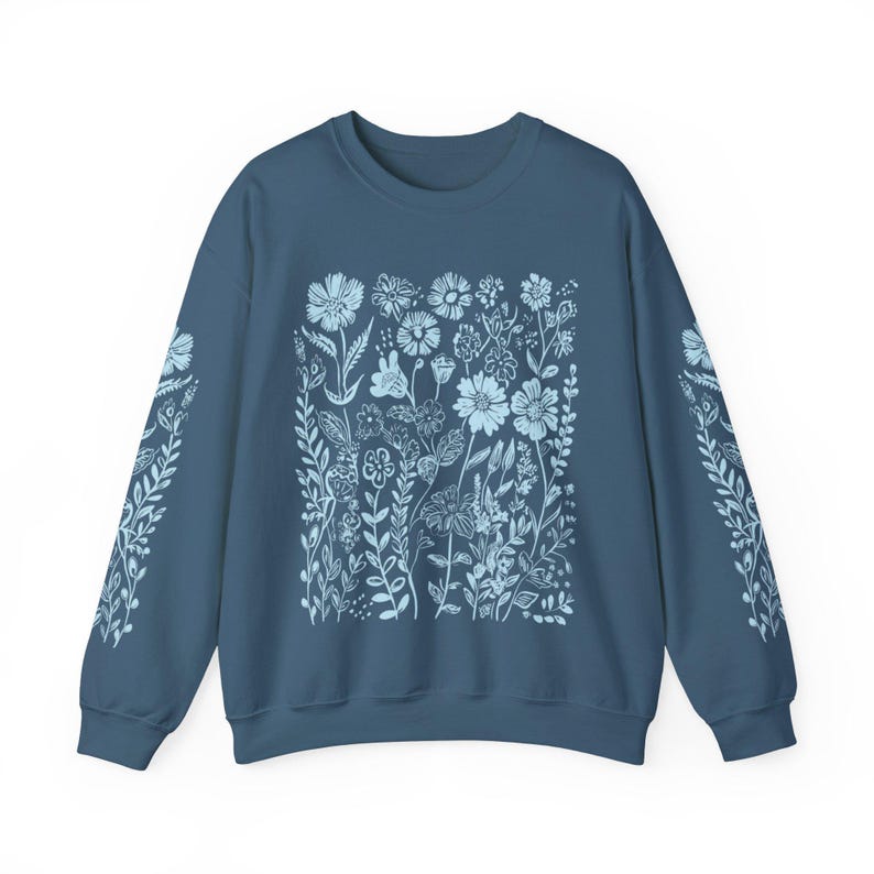 Moletom com estampa de flores silvestres azul: gola redonda floral unissex Indigo Blue