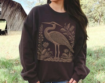 Sudadera de garza: Gráfico de pájaro de arte popular, estilo Granola Girl