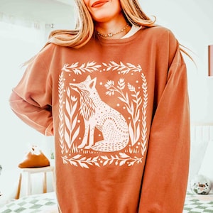 Fox Sweatshirt Linocut Shirt Block Print Shirt Fox Hoodie Comfortcolors Sweatshirt Folk Art Forestcore Granola Girl Tween Girl Gifts