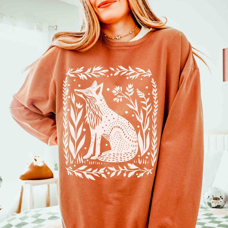 Fox Sweatshirt Linocut Shirt Block Print Shirt Fox Hoodie Comfortcolors Sweatshirt Folk Art Forestcore Granola Girl Tween Girl Gifts Yam