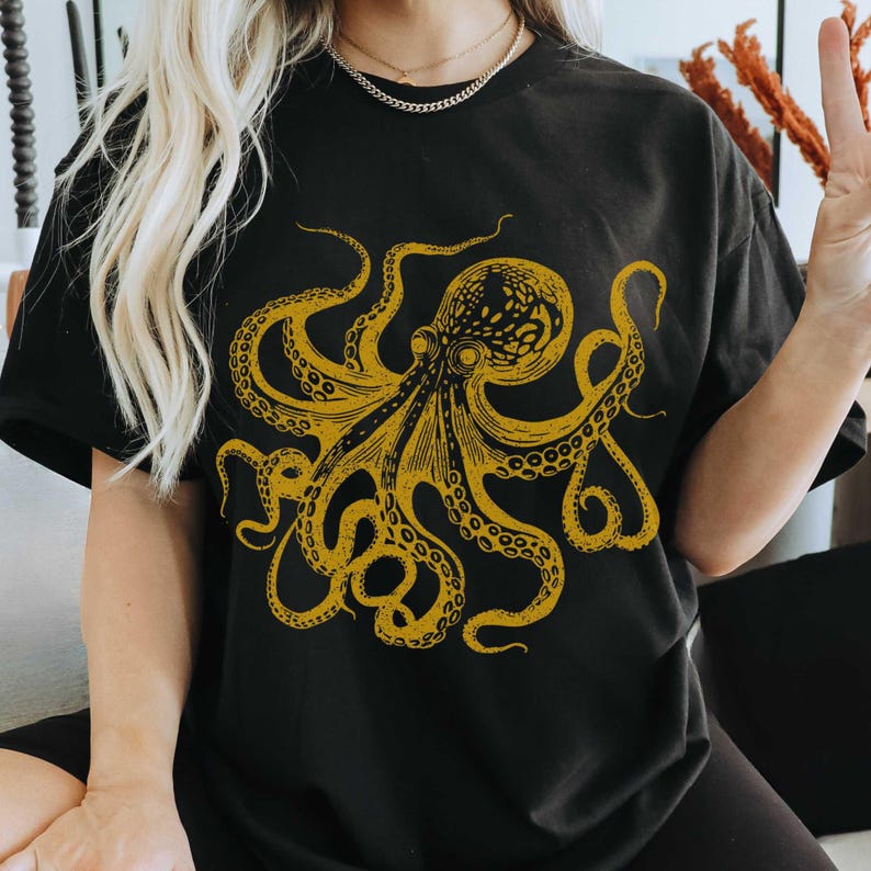 Vintage Octopus T-Shirt: Linocut Style Ocean Animal Tee Black