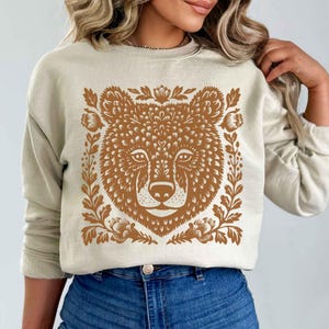 Floral Bär Sweatshirt, Cottagecore Natur Rundhalsausschnitt Sand