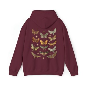 Bluza z kapturem Moth: Cottagecore Celestial Maroon