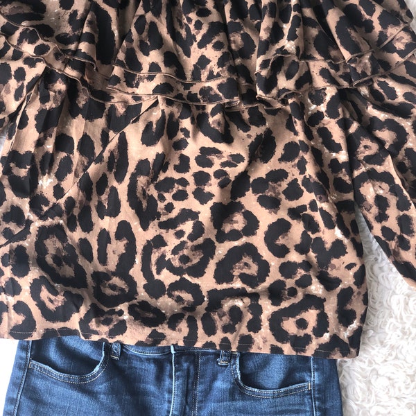 SALE ** Over the Shoulder Cheetah top