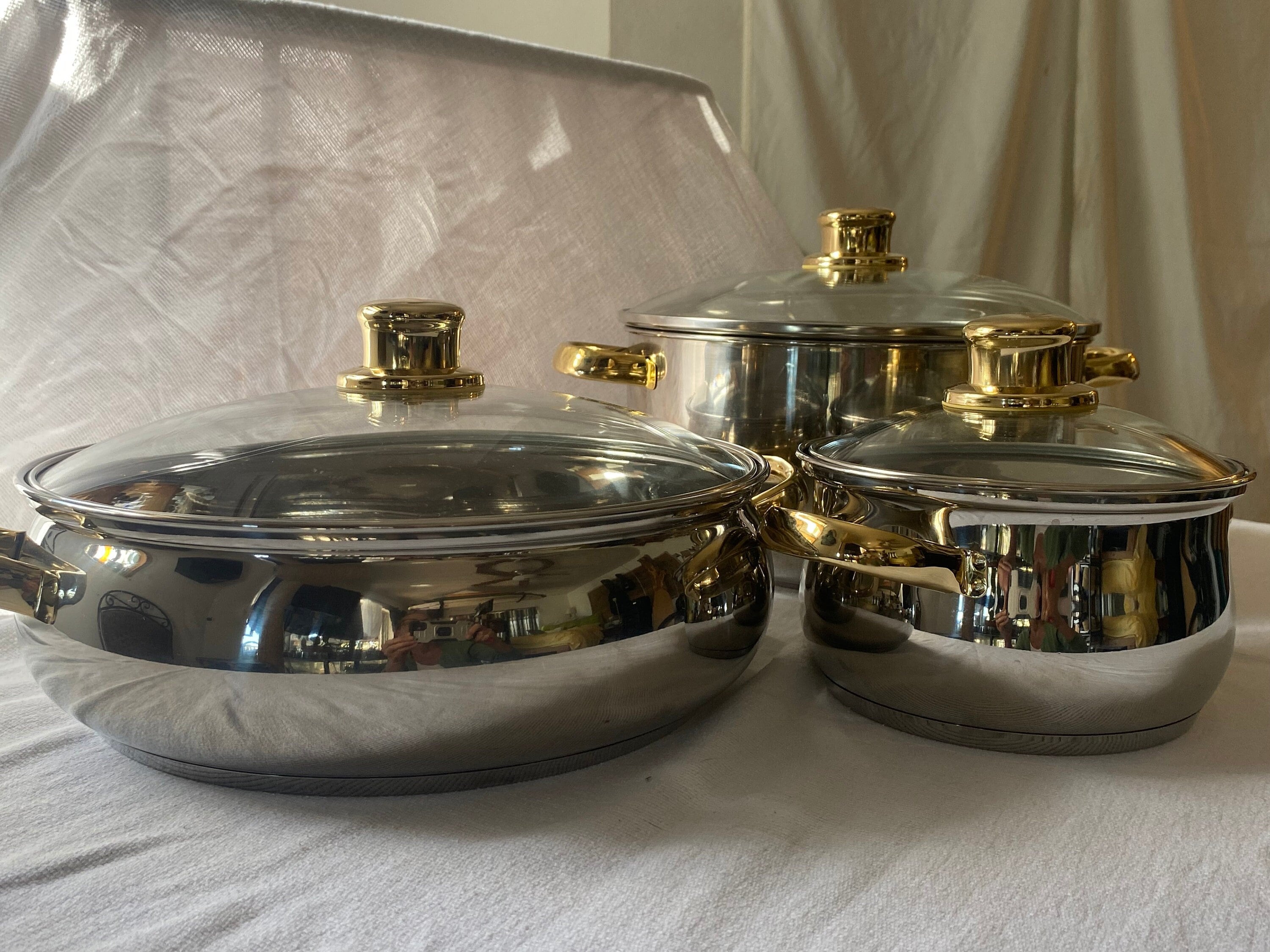 Vintage Cuisine Cookware Command Performance Gold 10 Piece Set With 11  Heated Covered Casserole Dish, 6 Qt. Soup Tureen & 2 Qt Fondue Set 