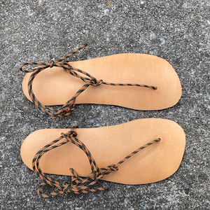 Handmade Barefoot Running Leather Huarache Sandals (Mens 11)