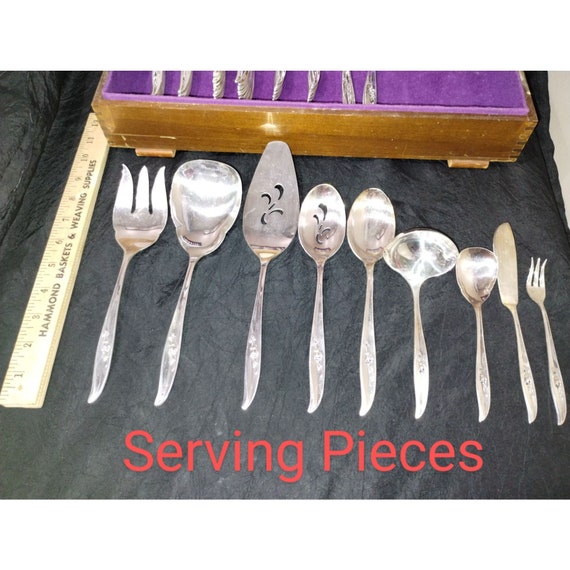 83 Piece Vintage 1847 Rogers Bros IS 'magic Rose' Flatware Service