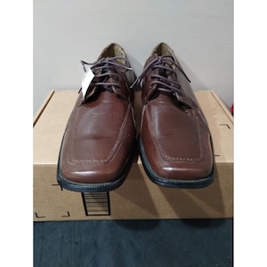 Men&#39;s Stacy Adams Shoes in Brown size 8.5 NEVER WORN!