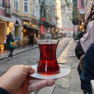 Biologische zwarte Turkse thee: onmisbaar voor de Turkse cultuur - Biologische zwarte Turkse thee van de meest verse bladeren uit de natuur