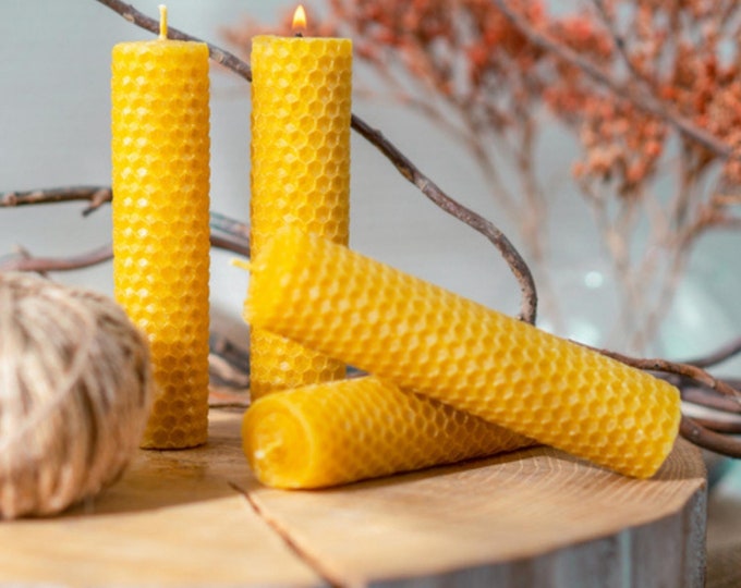Handmade Aromatic Beeswax Candles (Set of 4) - Natural Honeycomb Textured, Healthy and Sustainable Light Source 14x4