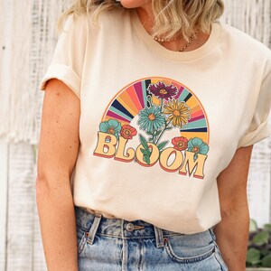 Flowers Shirt, Funny Bloom T Shirt, Cute Boho T Shirt, Floral Shirts, Retro 6Os-70s Tee, Vintage Plant Lover T-Shirt, Wildflower Gift Shirt
