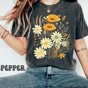Wild Flowers T-shirt, Vintage Botanical Tee, Pastel Floral Nature T ...