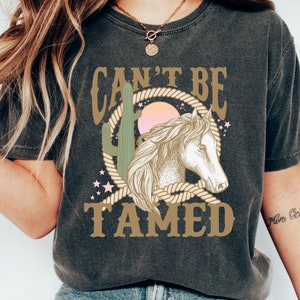 Can&#39;t be Tamed Toddler Shirt, Retro Youth Shirt, Western Baby Tee, Cowgirl Gift, Horse Shirt, Country Girl Shirt, Cowgirl Shirt, Desert Tee