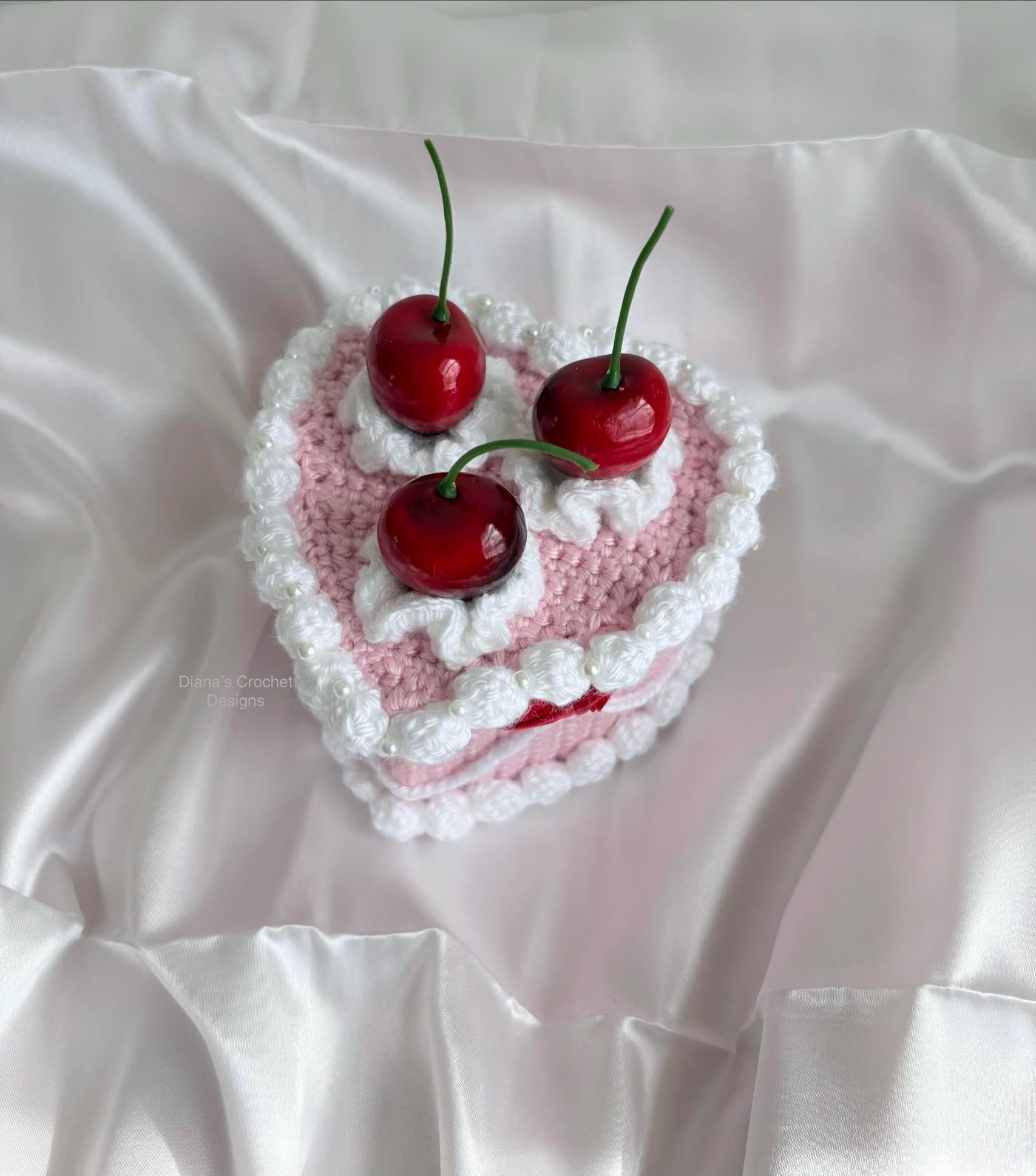 Crochet Cake Box | Crochet Fake Cake Heart Jewelry Box | Vintage