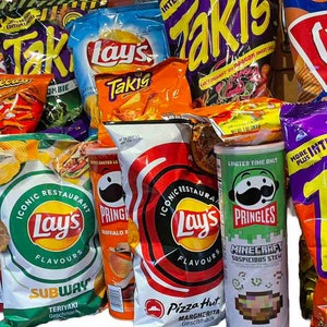 International Snack Gift Box, Prime Drink, Kit Kat, Chips, Chocolate PLEASE READ DESCRIPTION bild 7