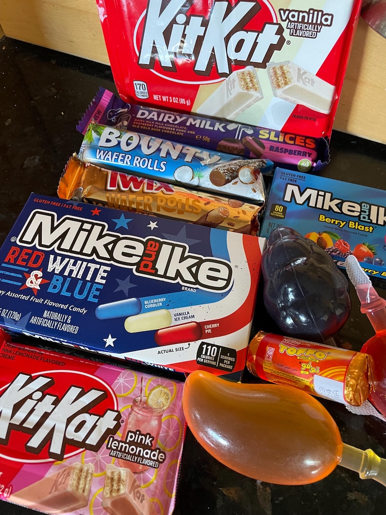 International Snack Gift Box, Prime Drink, Kit Kat, Chips, Chocolate PLEASE READ DESCRIPTION bild 8