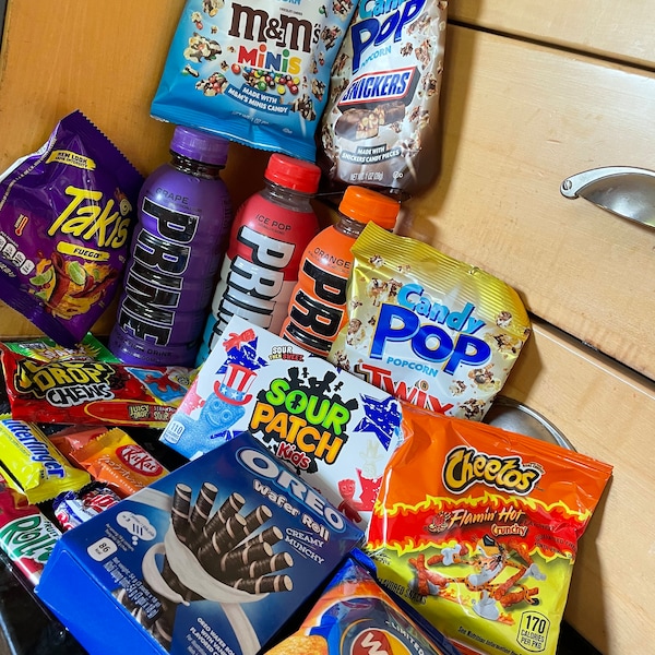 Prime USA Mystery Box Plus Candy Pop, Crisps, Limited KitKats & Candies