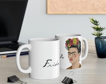 フリーダ・カーロ フローラルマグカップ：クラシックな陶器デザイン