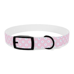 Floral Dog Collar, Pink Daisy Pet Accessory, Dog Leash Charm, Cute Canine Gift, Spring Summer Fashion, Stylish Puppy Collar