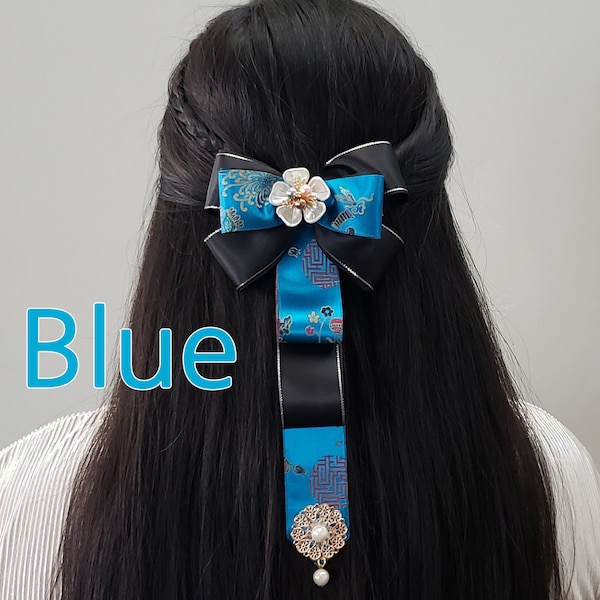 women's bow tie neck blouse