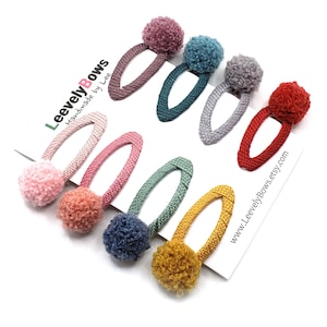 Conjunto de 4 | Grampos de cabelo pompom – Sherpa Pom Pom Snap Clip – Acessórios para cabelo de bebê – Presilha de cabelo para crianças – LeevelyBows