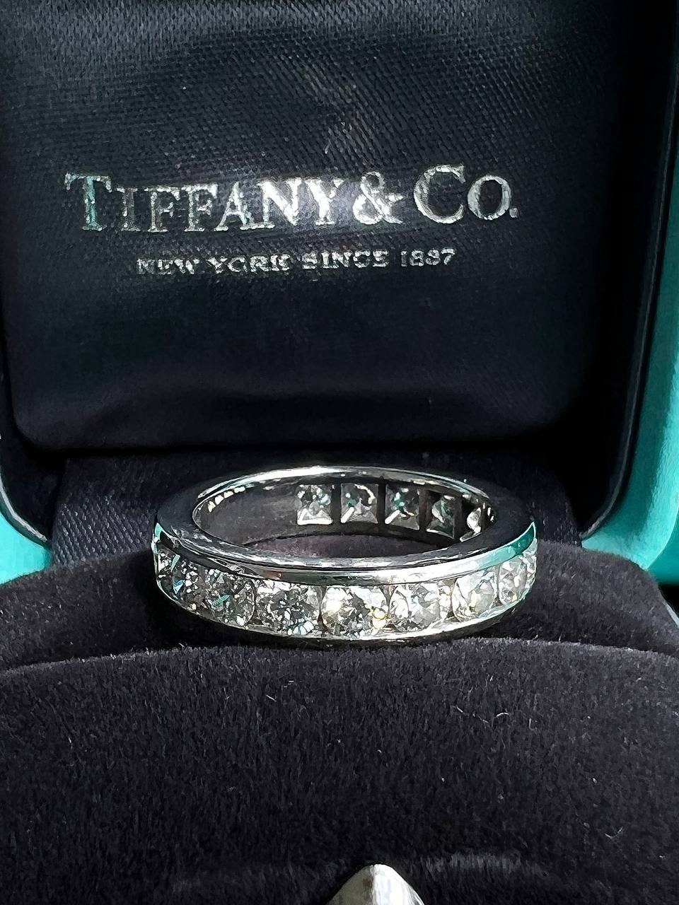 11,100 Tiffany Co Platinum 1.80ct Diamond 4mm Full Eternity