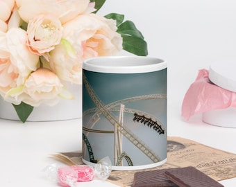 Hyperia Glossy Mug - Thorpe Park