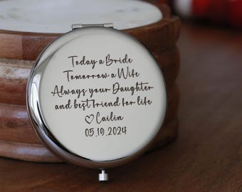 Personalized Compact Mirror,Mother of the Bride Gift,Gift for Mom From Daughter,Mother of Groom Gift,Mother of the Bride Gift,Wedding Gift