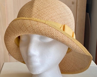 Genuine Panama Straw Hat Cloche Wide Brim Cream Grosgrain Ribbon Bow Vintage Cream Cloche Straw Hat With Pearl Bow - Vintage Style Summer  main image 2
