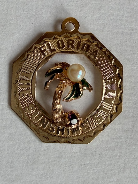Vintage 14K Gold Florida Sunshine State Souvenir Charm With Enamel Pearl & Gemstone