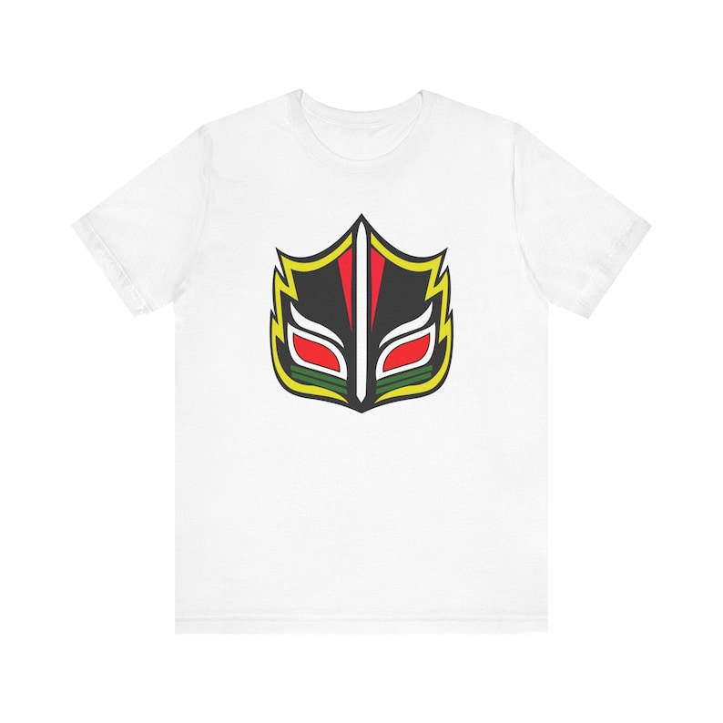 Camiseta Máscara Sagrada: Camiseta gráfica de luchador mexicano de lucha libre imagen 1