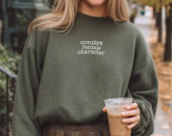 Sudadera con personaje femenino complejo, cuello redondo bordado, regalo para lector, sudadera literaria para amantes de los libros, regalo literario para club de lectura.