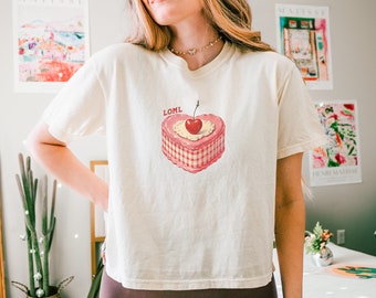 the l o m l comfort colors boxy crop t-shirt
