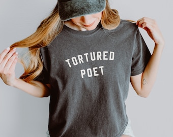 The Poet Comfort Colors Boxy T-Shirt, Crop Top for Women Minimalist Cropped Tee Streetwear