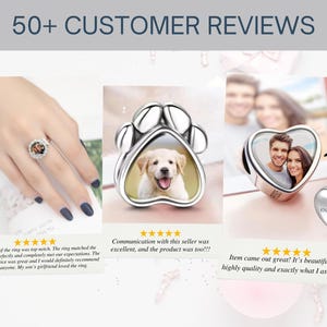 K&ouml;nnte beinhalten: Das Bild zeigt personalisierten Schmuck, darunter einen Ring und Charms. Der Ring hat ein Foto, das von einem Kranz aus kleinen Steinen umgeben ist. Andere Charms sind pfotenformig mit einem Hundefoto und herzf&ouml;rmig mit einem Paar-Foto. Text lautet "50+ CUSTOMER REVIEWS."