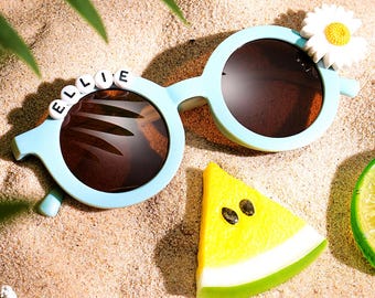 Personalized Kids Daisy Sunglasses – Custom Name Retro Floral Shades for Girls