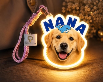 Personalized Pet Portrait LED Keychain – Custom Photo Light-Up Dog & Cat Bag Charm