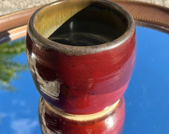 taza de cerámica hecha a mano