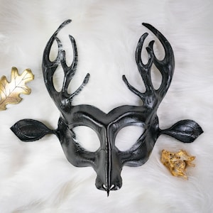 Masque de cerf en cuir avec bois à 5 pointes | Noir | Fait main | Fabriqué sur commande