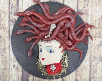 Medusa Art Decor: Handmade Glam Goddess Tabletop Display