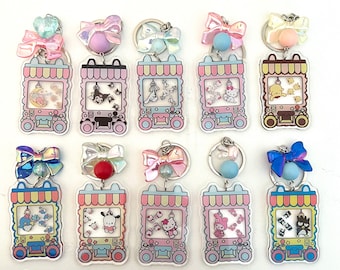 Kawaii claw game machine keychains / Kawaii Gifts / Kawaii keychain