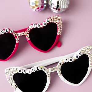 Bride To Be Sunglasses Gift for Bride Rhinestone Heart Sunglasses Bridal Shower Gift Idea Bachelorette Decoration Bridesmaid Gift Hen Party