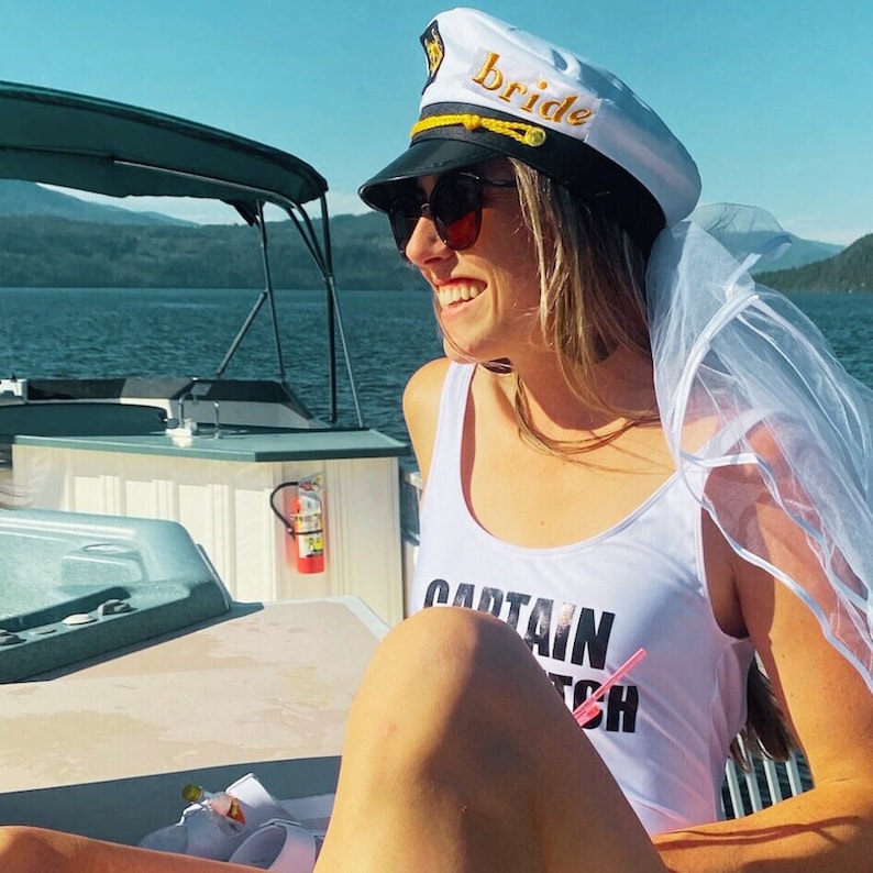 Sombrero de novia, sombrero de capitán de novia, decoración de despedida de soltera, sombrero de marinero, último viaje antes del velo, playa, despedida de soltera, barco, regalo de despedida de soltera. imagen 1