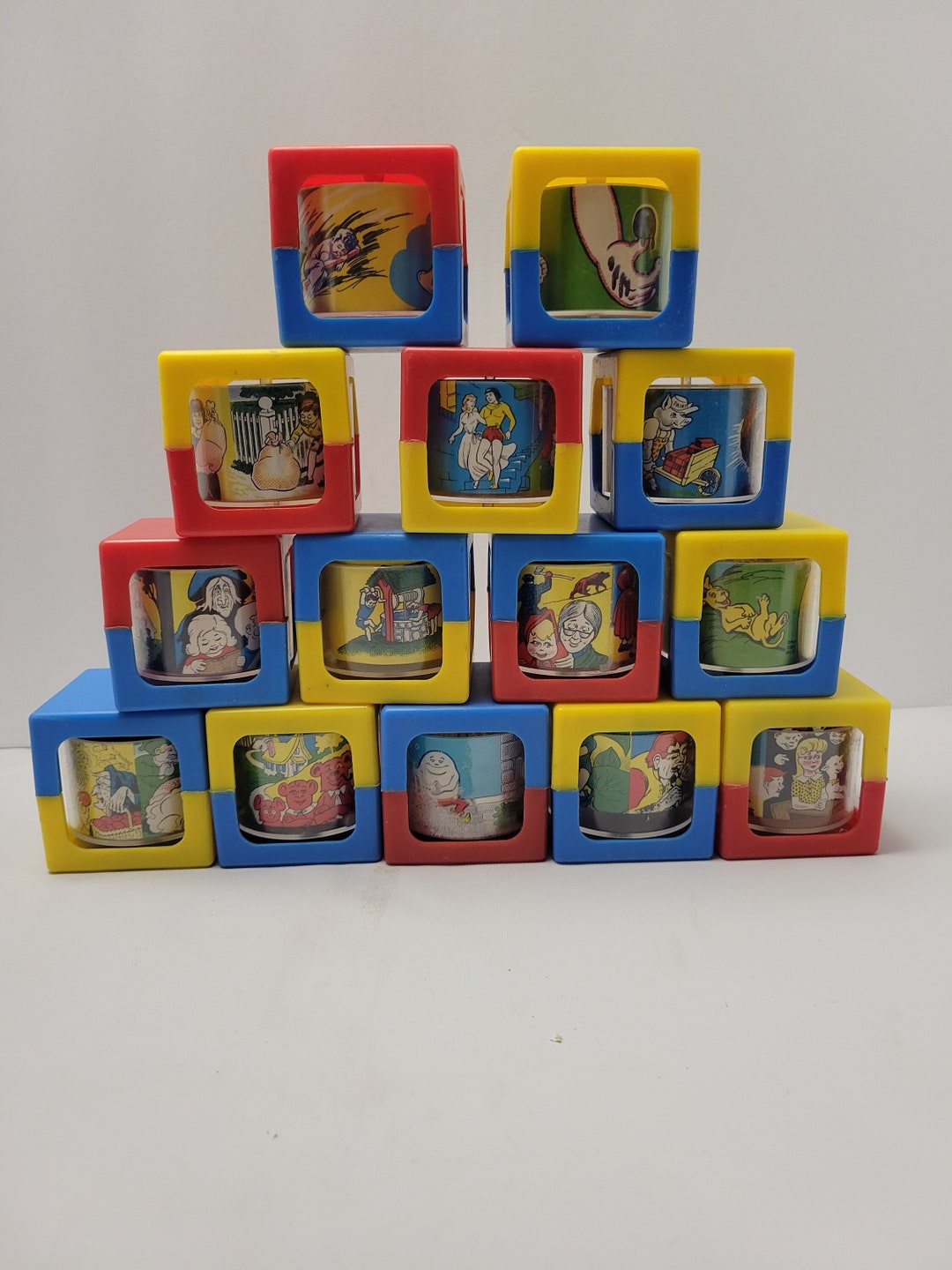 Vintage Story Blocks 1967 Steven Mfg Co Plastic Rattle Blocks Lot of 14