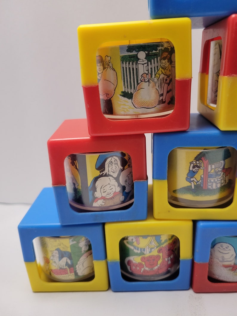 Vintage Story Blocks 1967 Steven Mfg Co Plastic Rattle Blocks Lot of 14 Spinning Picture Story
