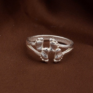 Sterling Silver Baby Feet Ring – Symbolic Footprint Design for Moms & Newborn Gift, Halloween Gifts .