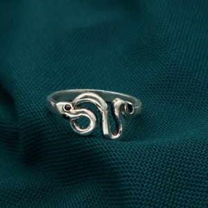 Minimalist Silver Plated Snake Ring – Handmade Serpent Design, Gothic Animal Jewelry for Him & Her
