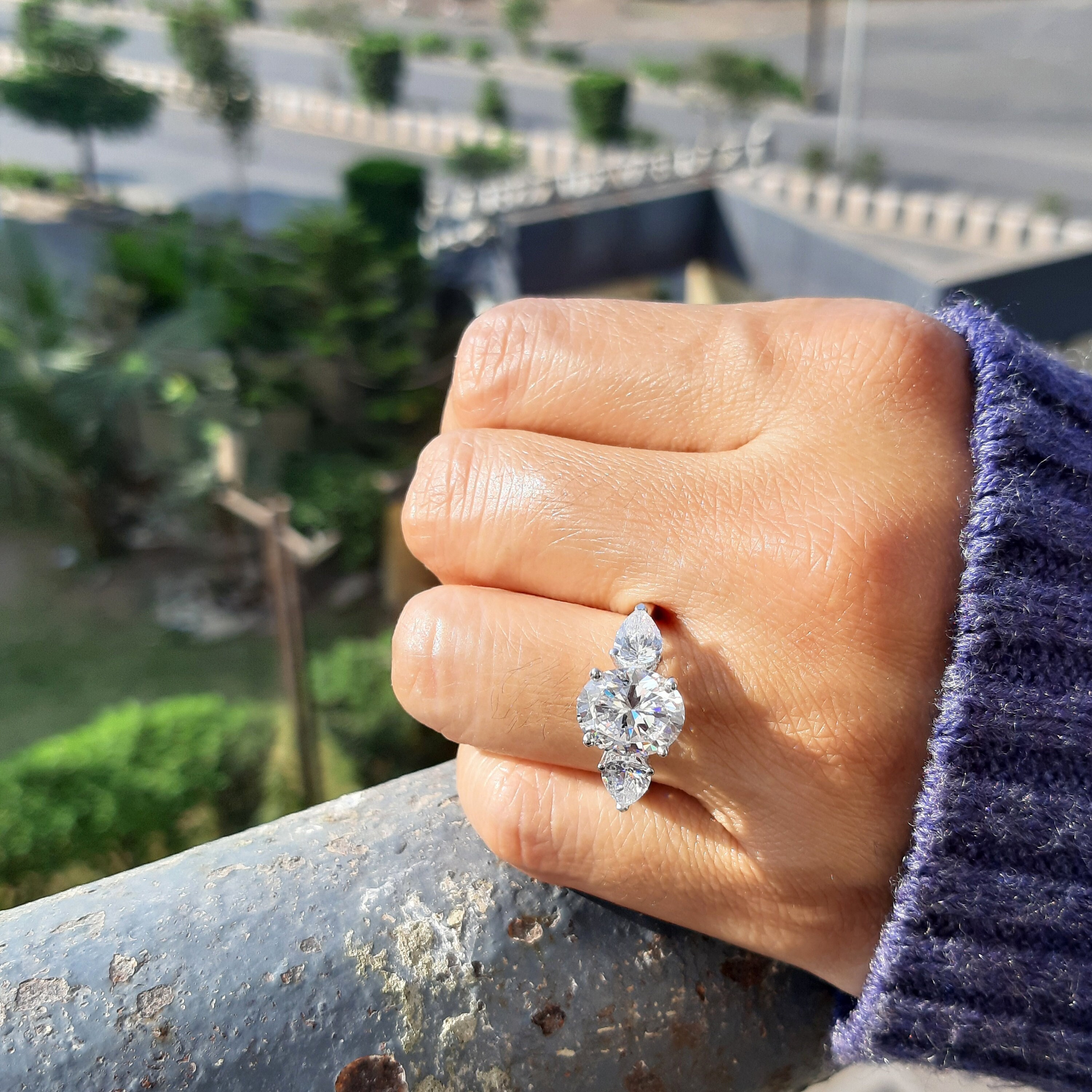 Nova 😍New with Tag (NWT) Trendy Dazzling 💎CZ Stone Ring for Women, F037 main image 1